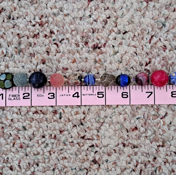 Vintage Beaded Necklace - Picture 4 of 5